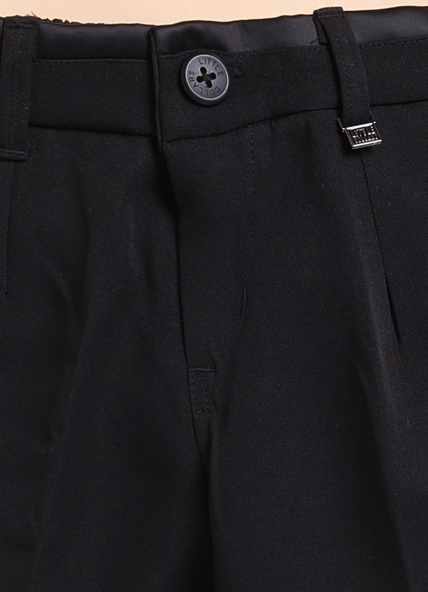 Jacquard Woven Full Sleeves Floral Waistcoat Pant with Shirt Bow and Brooch Jacket Set- Silver