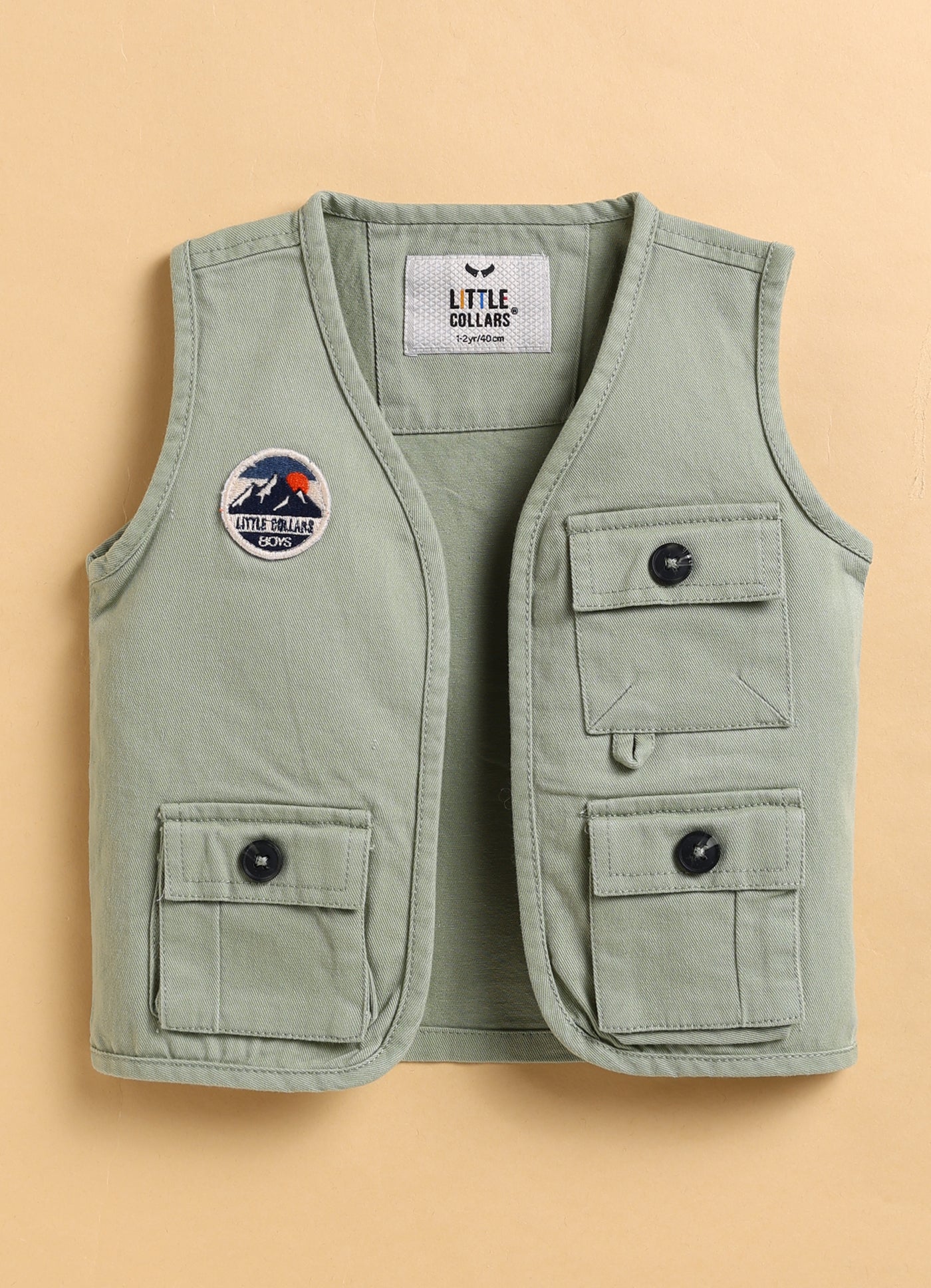 Casual Cotton Multi Pocket Cargo Sleeveless Gilet Jacket Half Sleeves Tshirt Half Pant Co-ord Set - Green