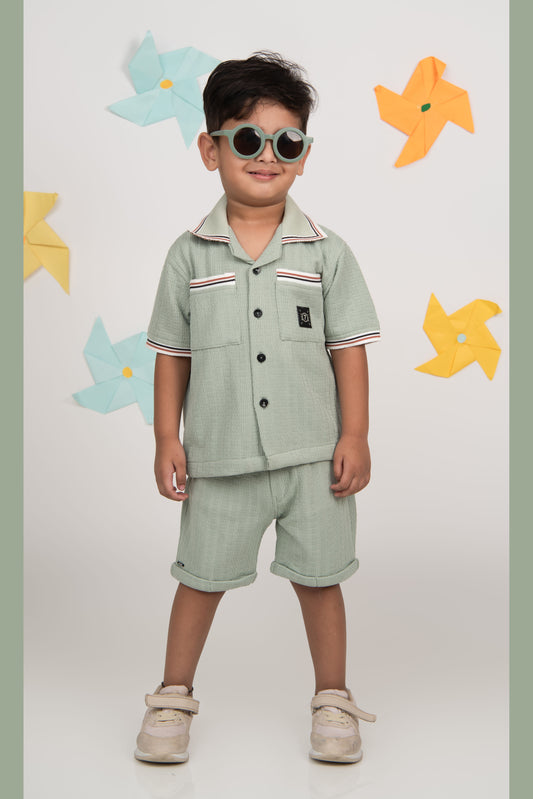 Blended Cotton Knitted Half Sleeves Solid Shirt with Shorts Coord Set- Green