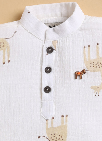 Casual Pure Organic Muslin Cotton Giraffe Printed Half Sleeves Mandarin Collar Kurta Shirt Half Pant Set - Beige