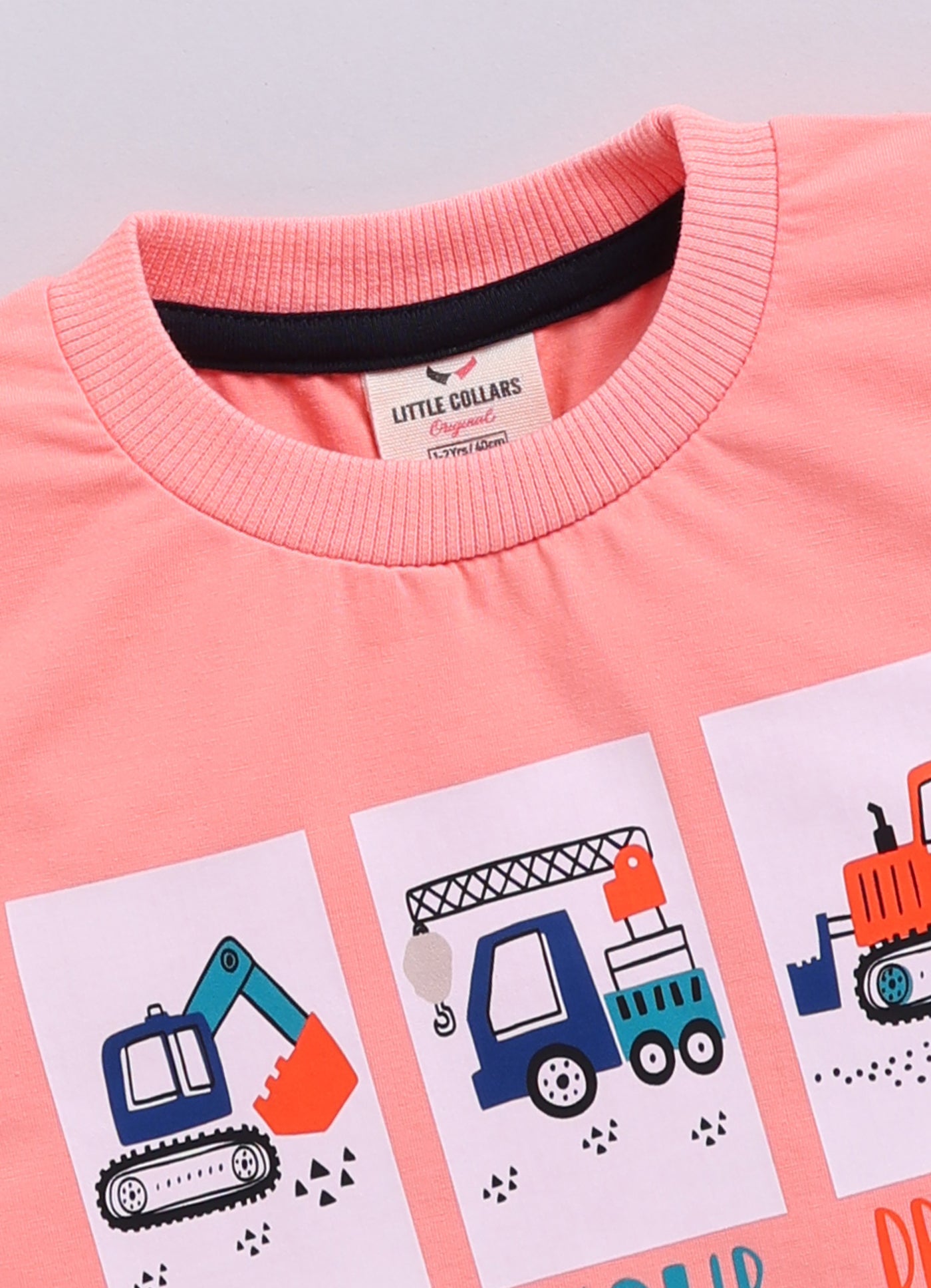 Boys Cotton Printed Blazer with Solid Car T shirt, Denim Jeans Pant with keychain Coat Set - Peach