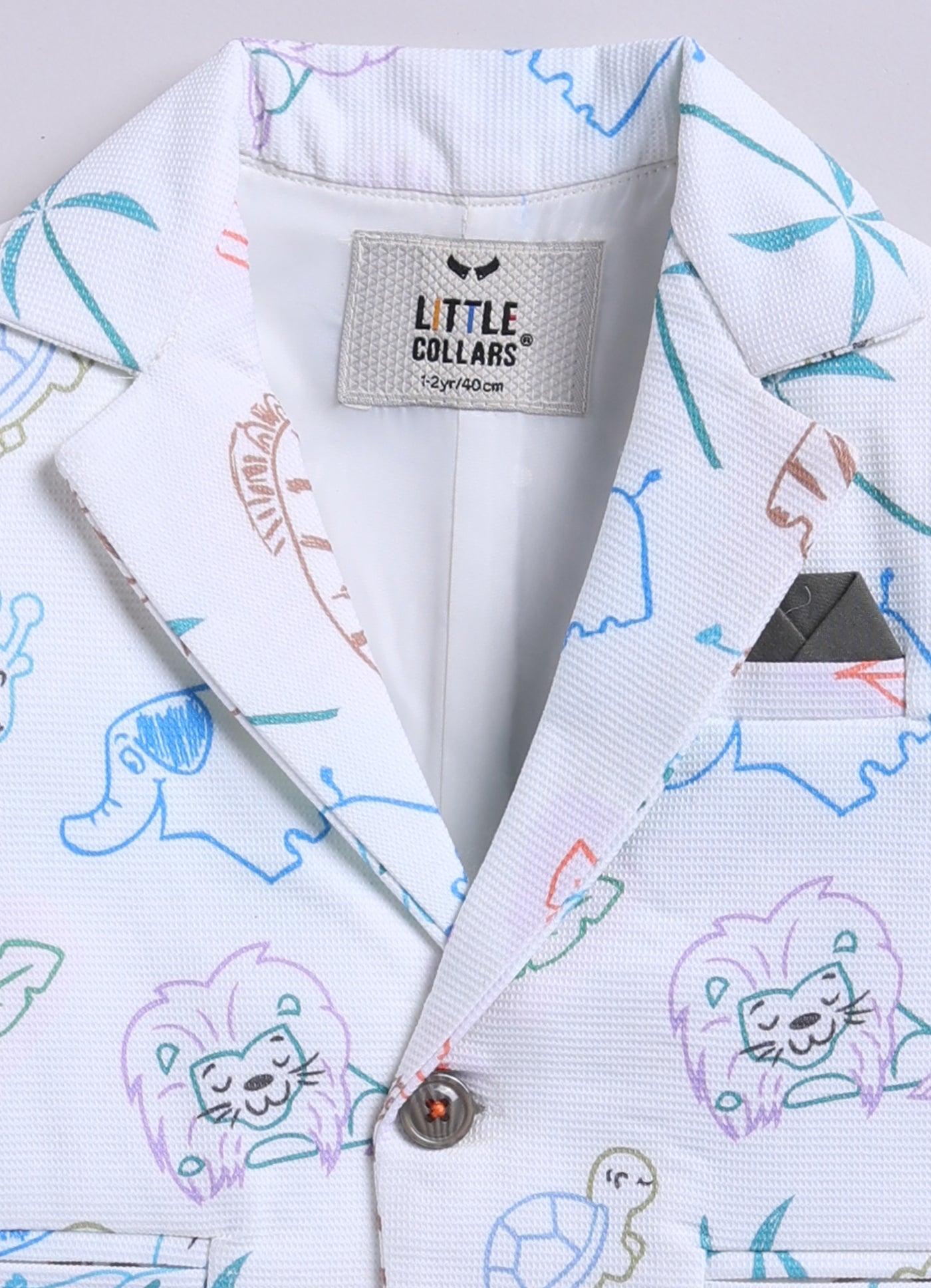 Boys Blended Cotton Woven Full Sleeves Casual Animal Printed Blazer T-Shirt & Pant Coat Set with Dori Belt- Green