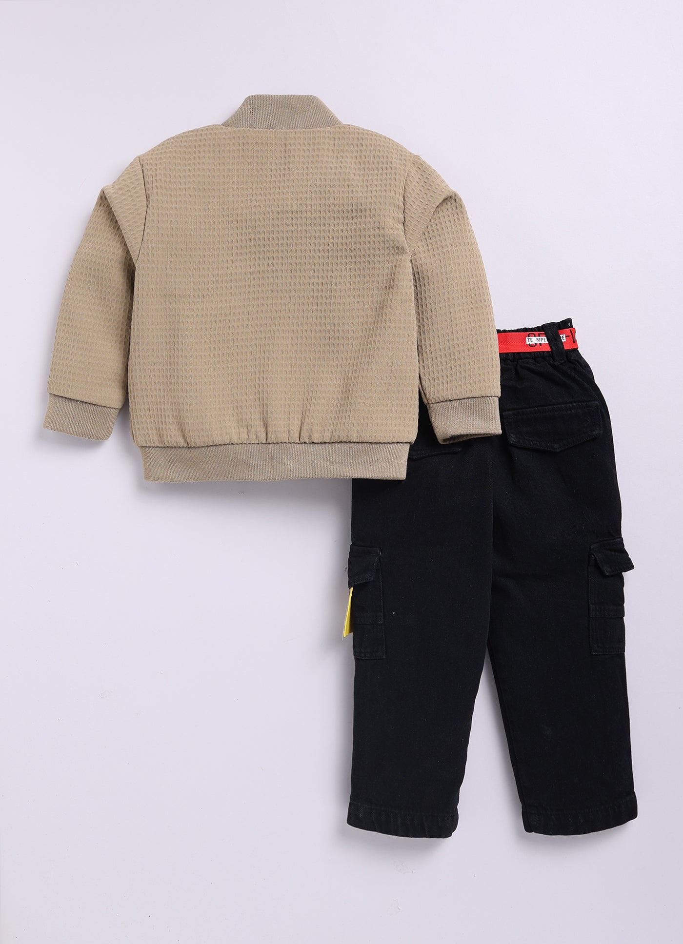 Jaquard Knitted Full Sleeves Zippered Sweat Jacket with Printed T-shirt and Denim Pants Casual Set- Khaki