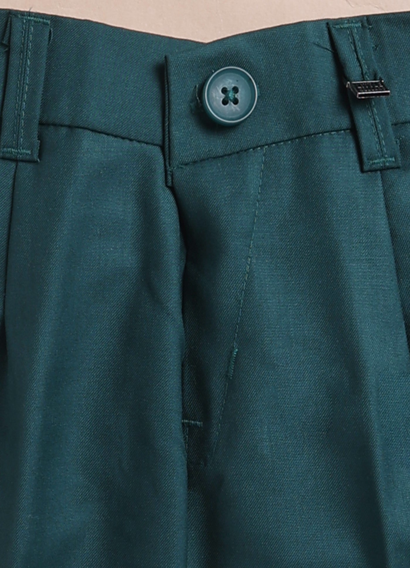 Blended Terry Woven Full Sleeves Solid Coat Pant with Printed Shirt, Bow and Brooch Pin Formal Coat Co-ord Set- Green