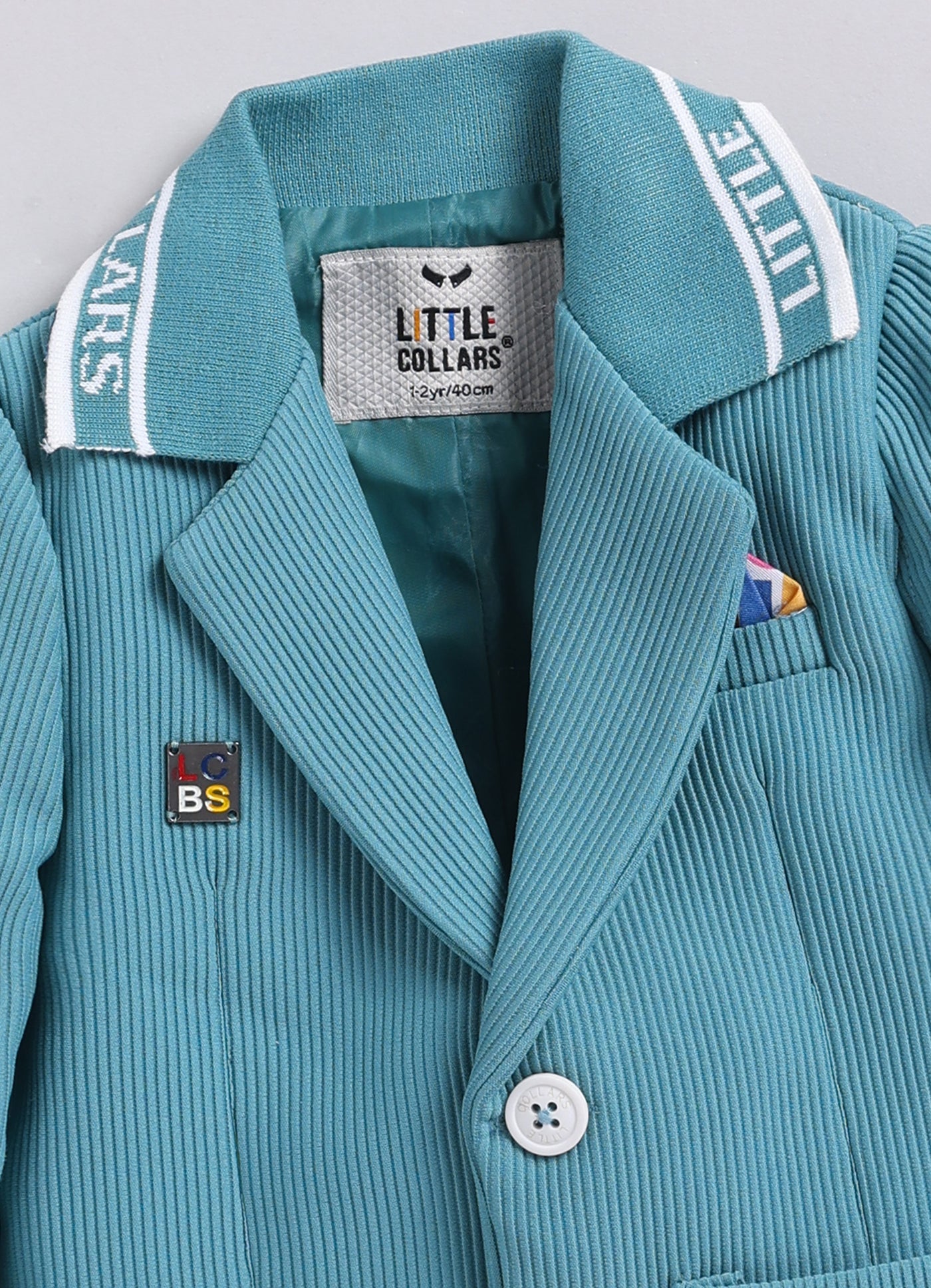 Boys Knitted Full Sleeves Solid Blazer with Bright T shirt, Matching Trousers Coord Set with keychain Coat Set - Green