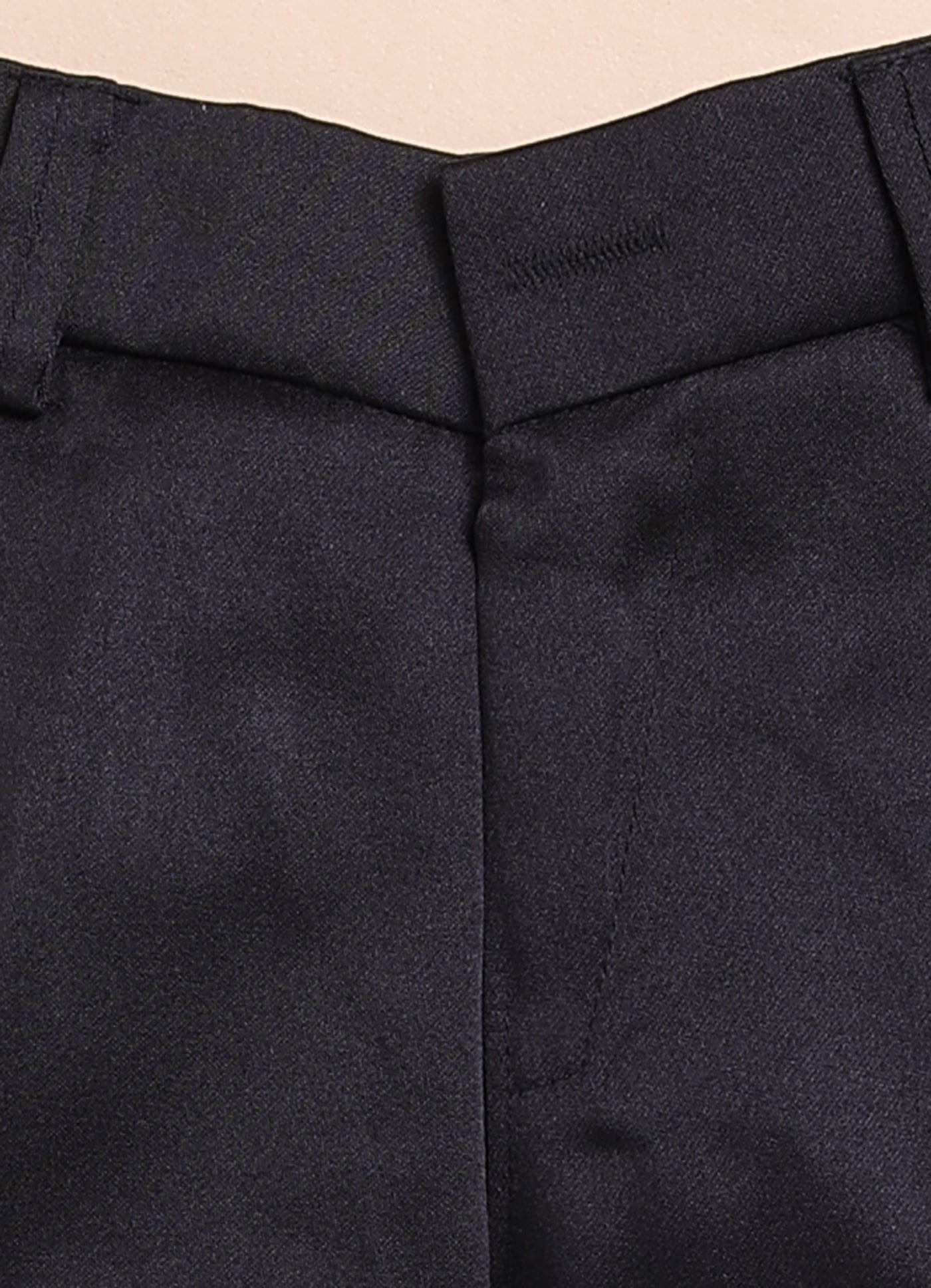 Blended Jaquard Woven Full Sleeves Coat Pant with Tuxedo Shirt, Bow and Brooch Pin Formal Coat Set- Black