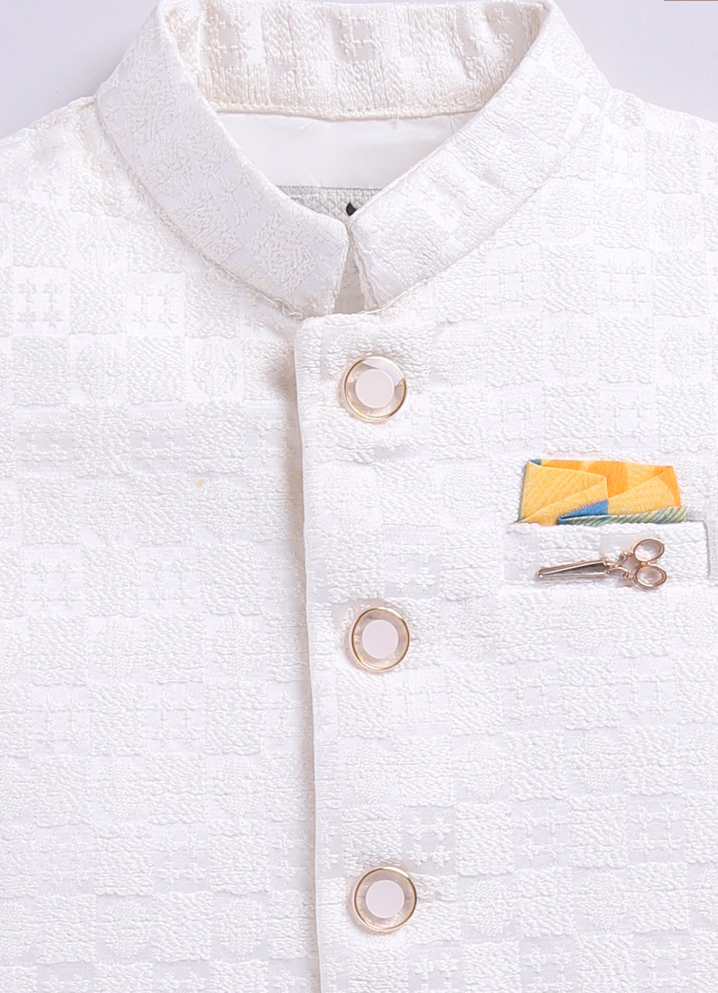 Blended Self Design Jaquard Full Sleeves Nehru Jacket Pant, Shirt, with Brooch Partywear Set- Cream