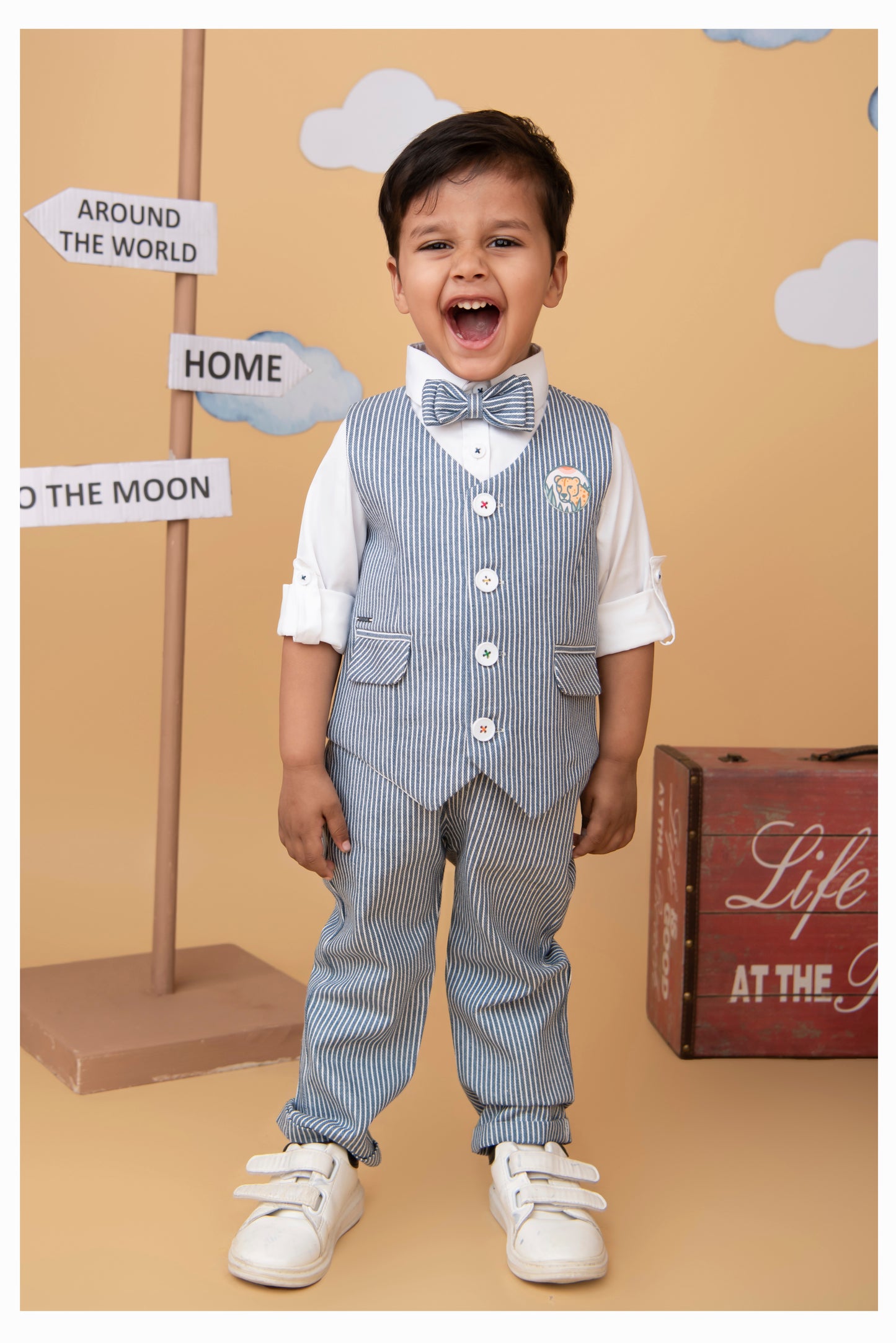 Cotton Woven Full Sleeves Striped Animal Logo Waistcoat Jacket Pant with Solid Shirt & Bow Coord Set- Blue