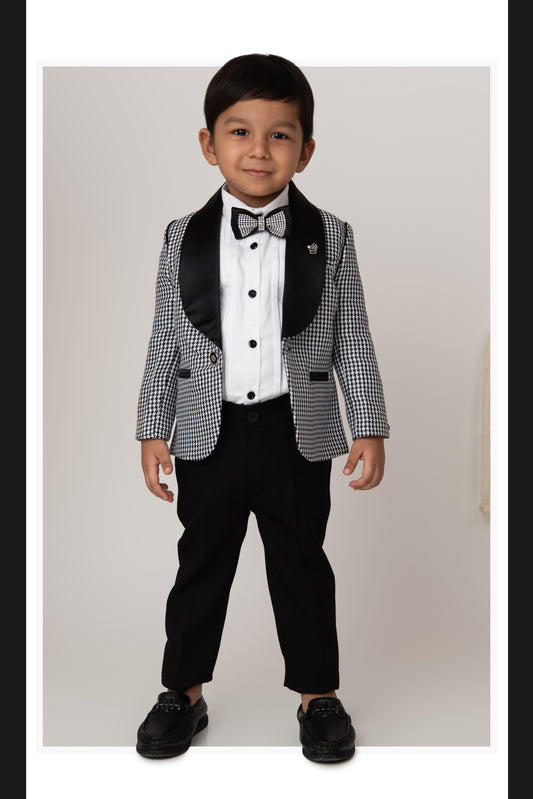 Blended Checks Jaquard Woven Full Sleeves Coat Pant with Tuxedo Shirt, Bow and Brooch Pin Formal Coat Set- Black