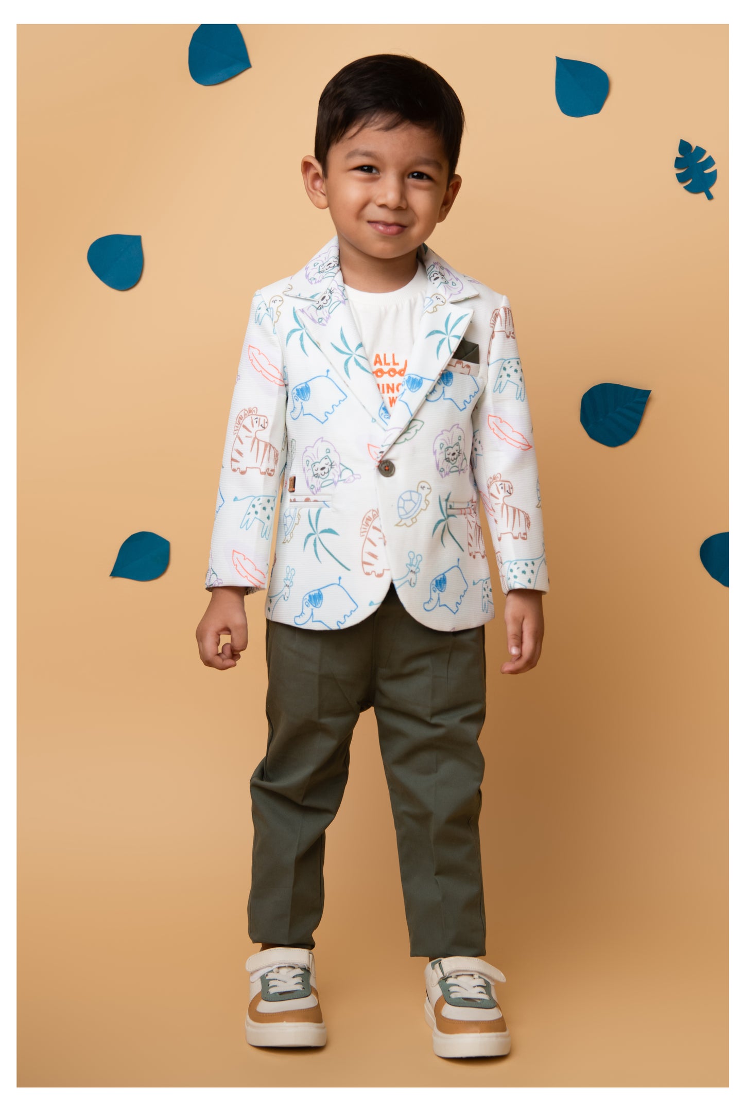 Boys Blended Cotton Woven Full Sleeves Casual Animal Printed Blazer T-Shirt & Pant Coat Set with Dori Belt- Green