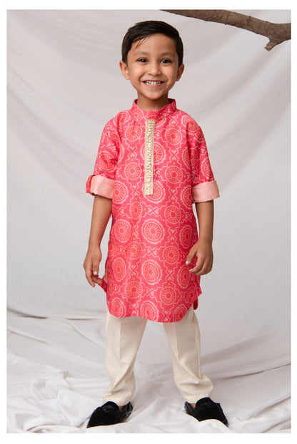 Blended Woven Bandhani Printed  Full Sleeves Kurta Pajama Ethnic Set- Pink