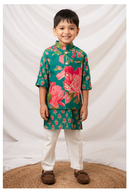 Boys Pure Cotton Woven Bright Floral Jaipuri Printed Full Sleeve Kurta and Pajama Ethnic Set - Green